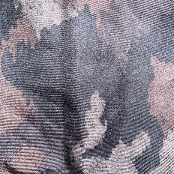 RIDE SNOWBOARDS Shred Gear Camo Black & Brown Snow Jacket Shacket -EUC - XL - Picture 8 of 16